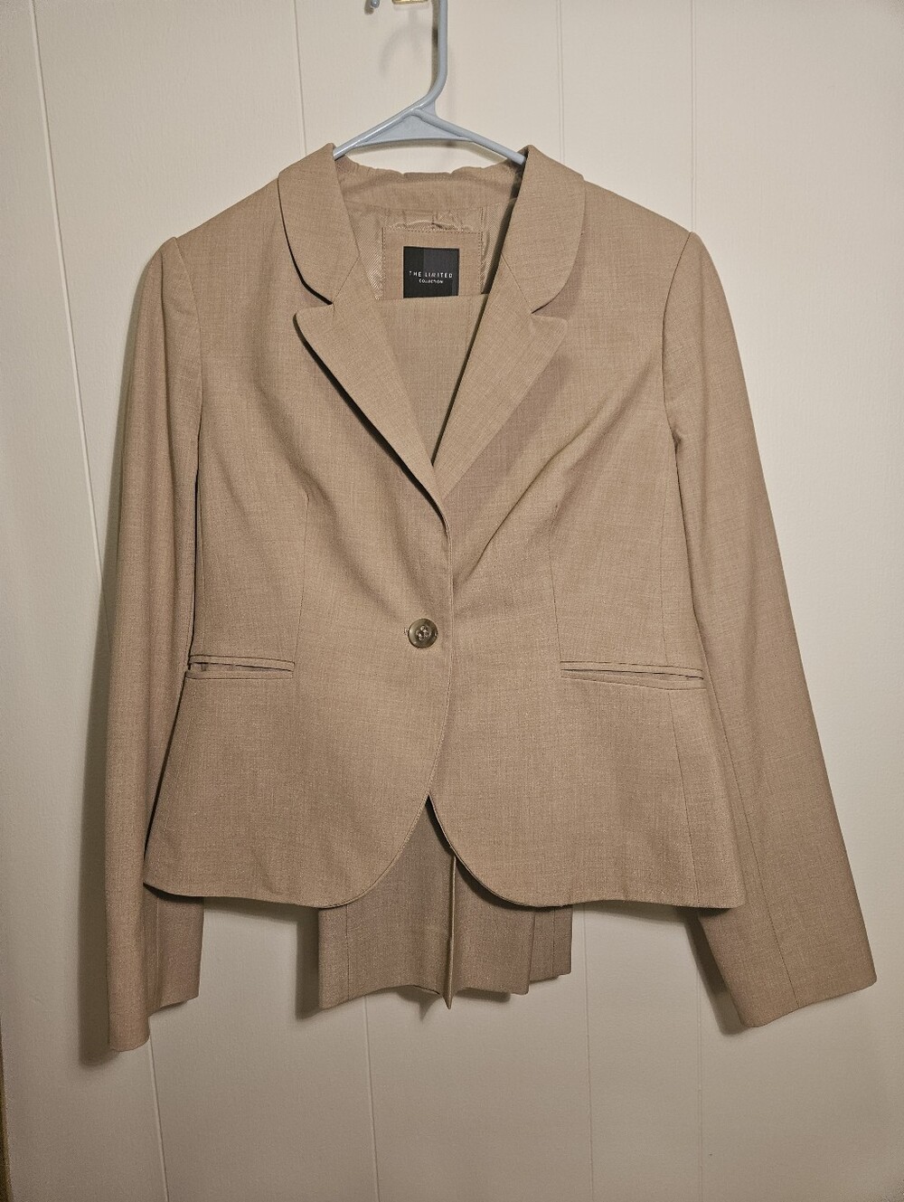 The Limited Beige Womens Suit